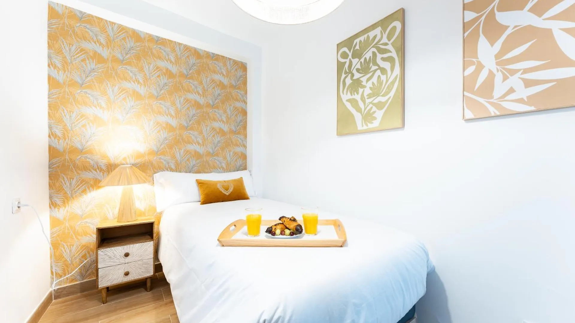 Apartmán Lovely Pena City Center Màlaga